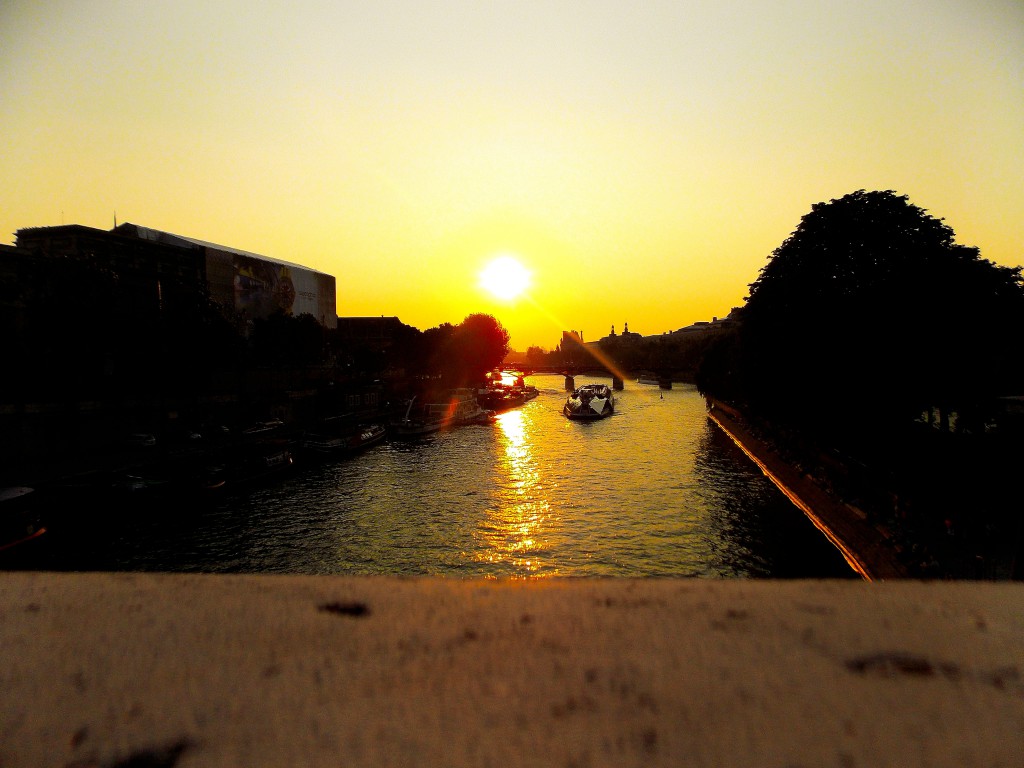 Sun Set on the Seine